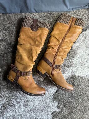 Rieker Tan Knee-High Boots with Brown Strap Detail (sm flaw) sz 38